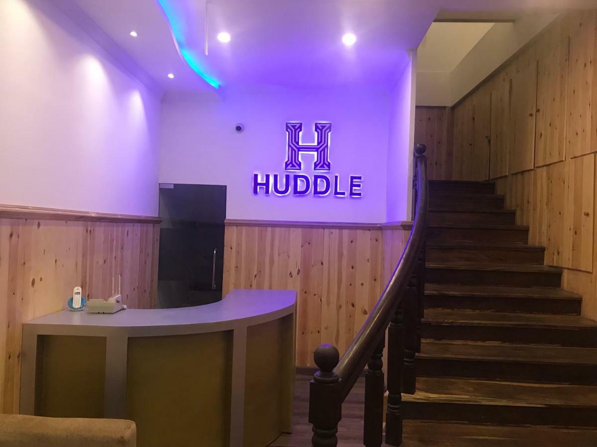 فندق Huddle نوفارا إيلِيا المظهر الخارجي الصورة